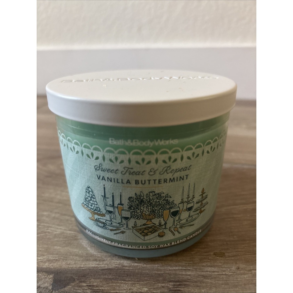 BATH & BODY WORKS 3 WICK 14.5oz CANDLE NEW Vanilla Buttermint‎